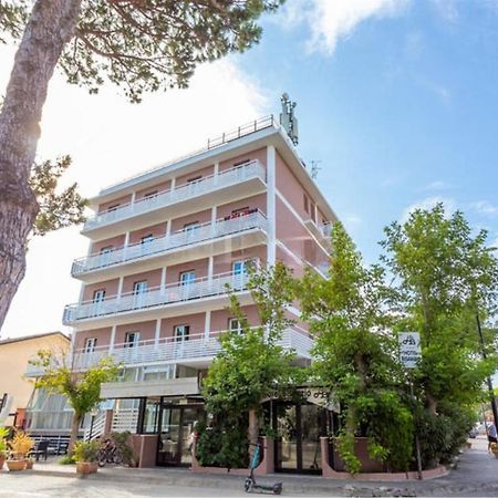 Hotel La Torre Cervia Buitenkant foto