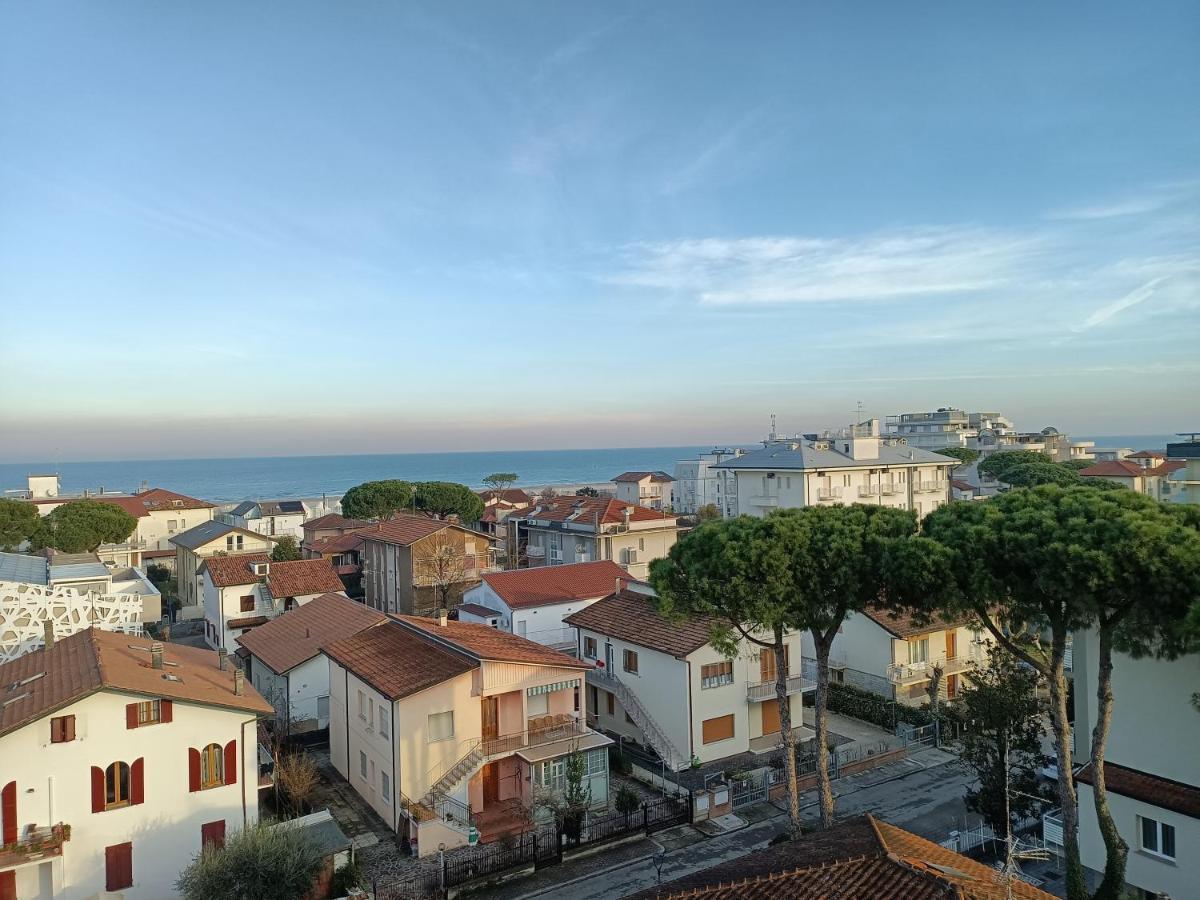 Hotel La Torre Cervia Buitenkant foto