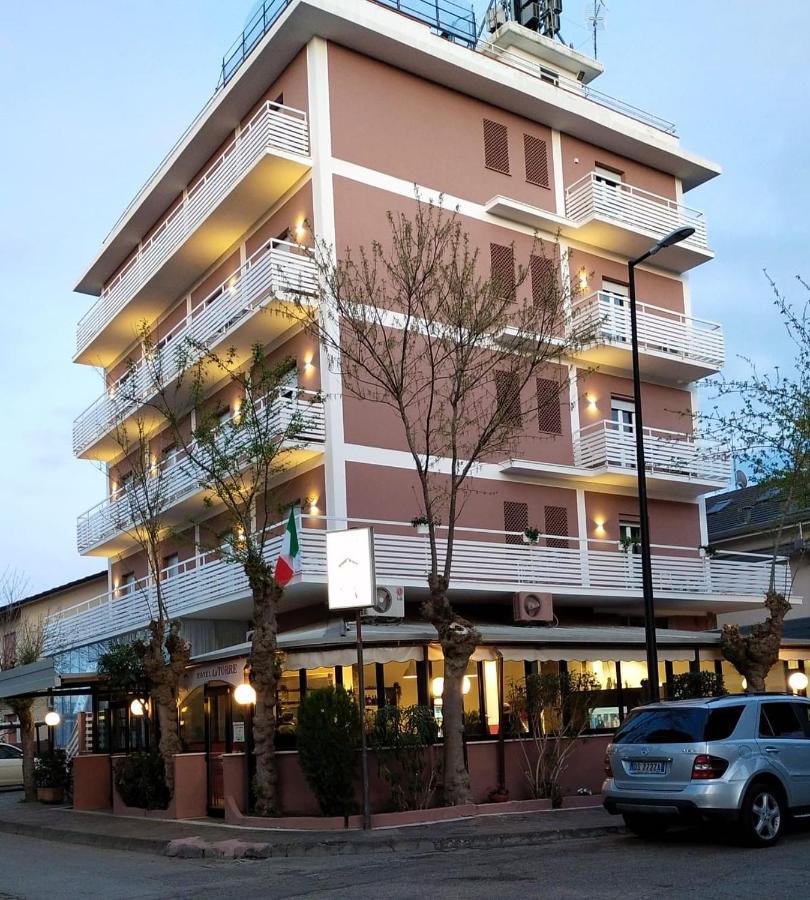 Hotel La Torre Cervia Buitenkant foto