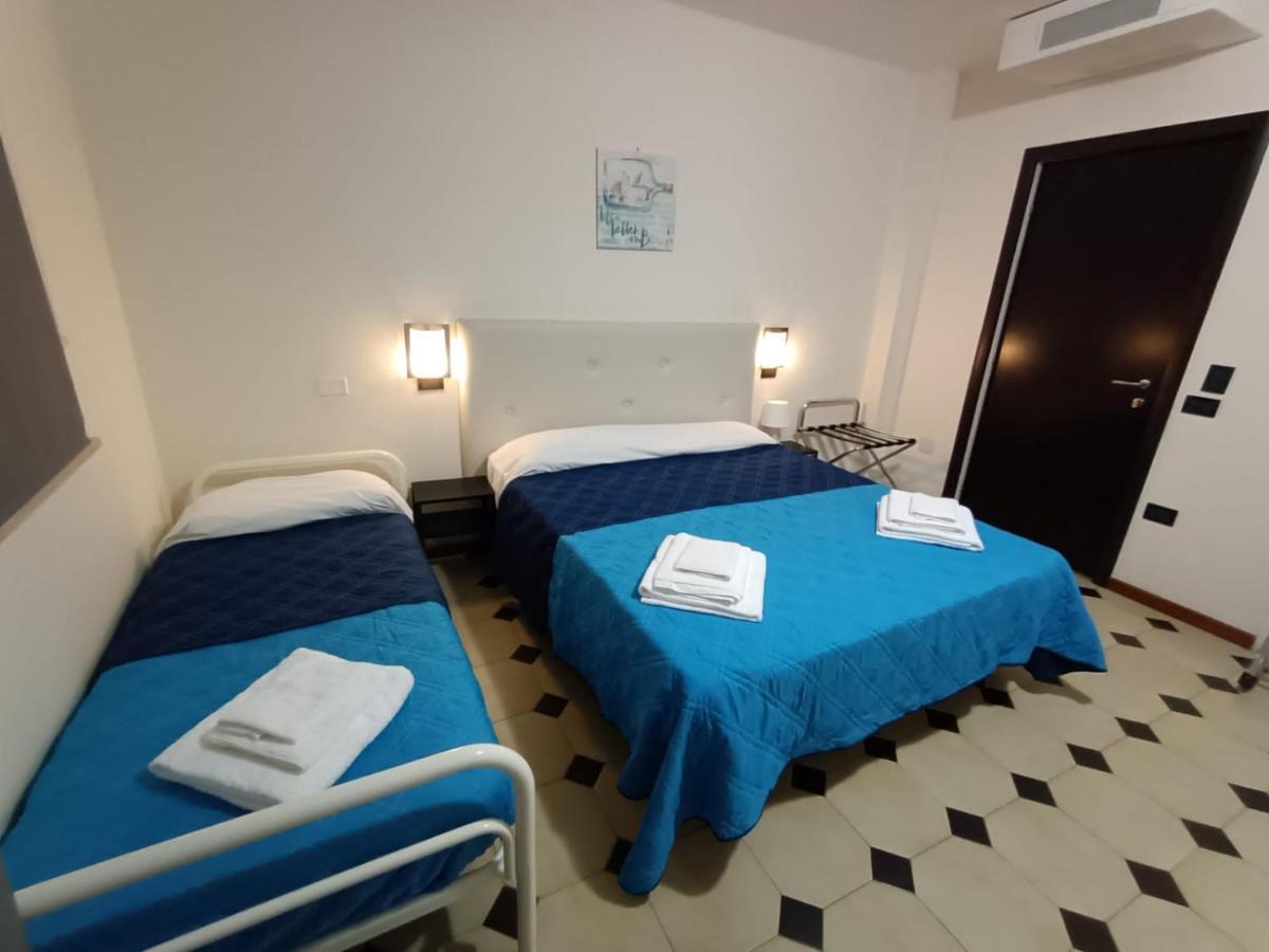 Hotel La Torre Cervia Buitenkant foto